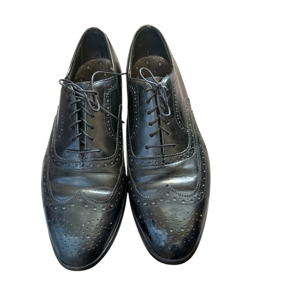 Johnston & Murphy Other - Johnston & Murphy Black Oxford Wingtip Shoes Classic